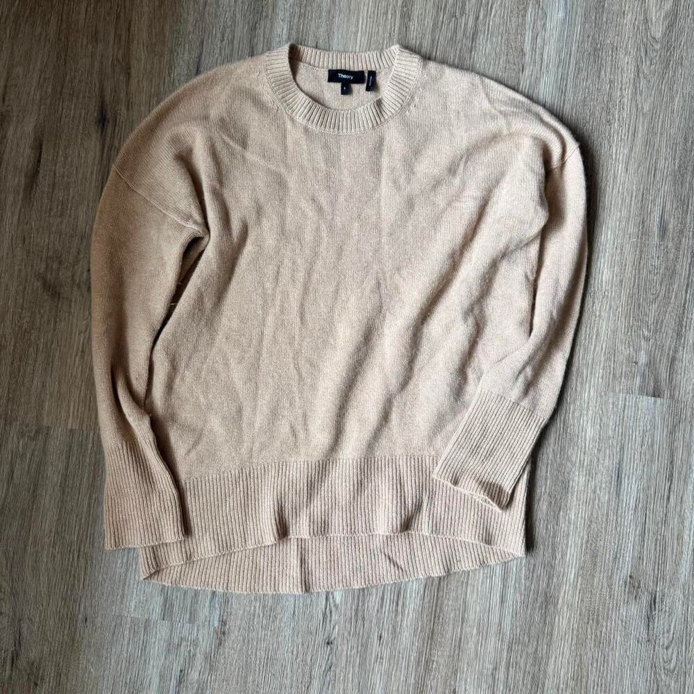 THEORY Tan Sweater SMALL